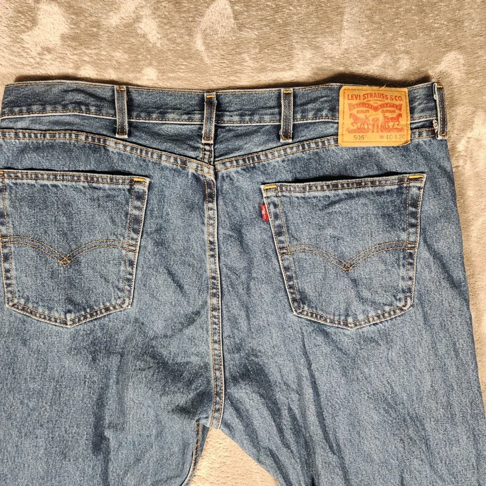 Levi's 505 Regular Fit‎ Jeans Mens 40x30 Blue Excellent Straight Leg 00505-4886